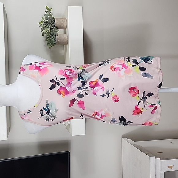 Athleta Tops - Athleta Pink Floral Print Racerback Tank Top